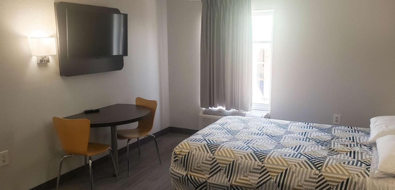 Motel 6 Mobile, Al - Airport Blvd Экстерьер фото